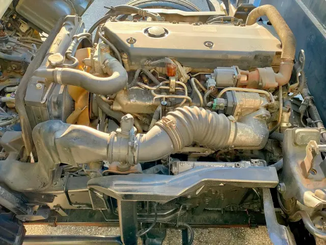 いすゞ エルフ PB-NKR81Nの写真42