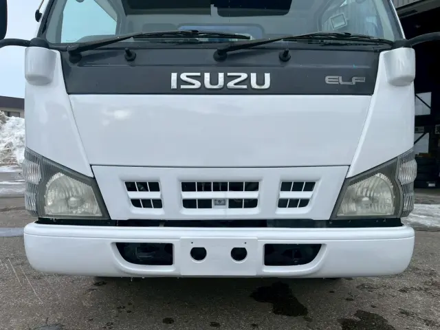 いすゞ エルフ PB-NKR81Nの写真45