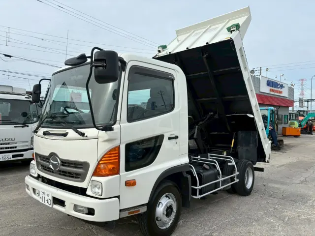 日野 レンジャー TKG-FC9JCAP(2WD)の写真1