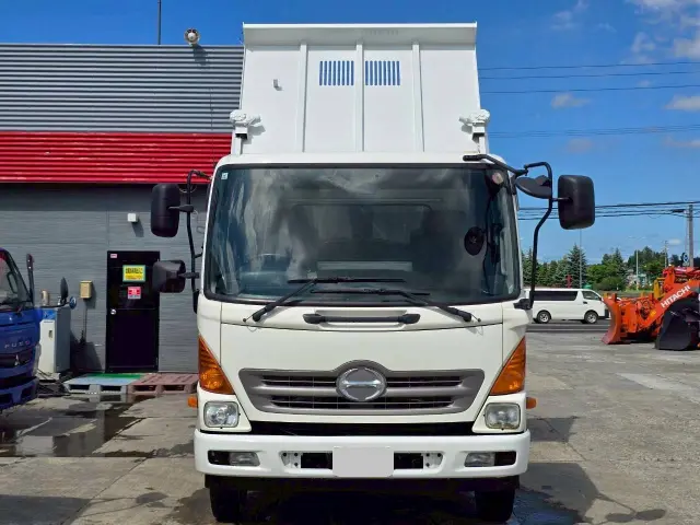 日野 レンジャー TKG-FC9JCAP(2WD)の写真2