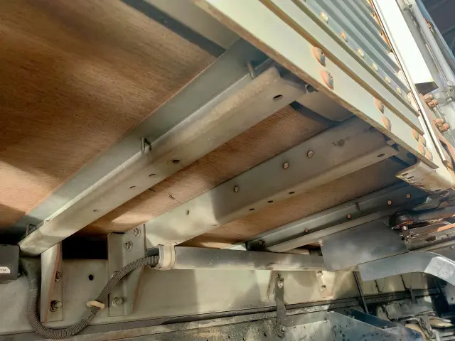 日野 デュトロ 不明(4WD)の写真13