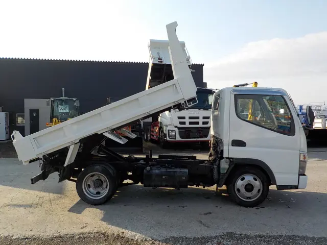 三菱 キャンター BKG-FE71BSD(2WD)の写真4