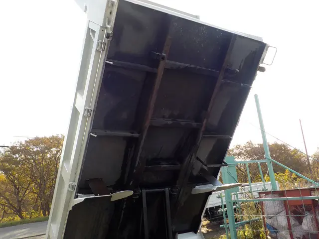 三菱 キャンター BKG-FE71BSD(2WD)の写真23