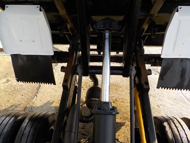 三菱 キャンター BKG-FE71BSD(2WD)の写真26