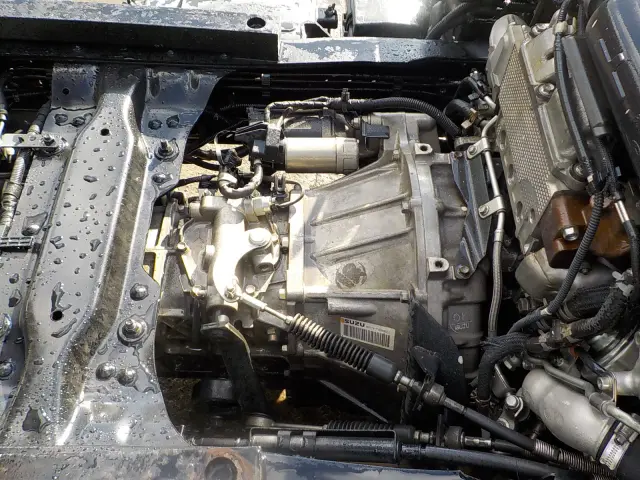 いすゞ エルフ TPG-NKR85AN(2WD)の写真22