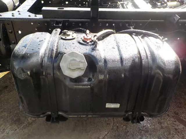 いすゞ エルフ TPG-NKR85AN(2WD)の写真25