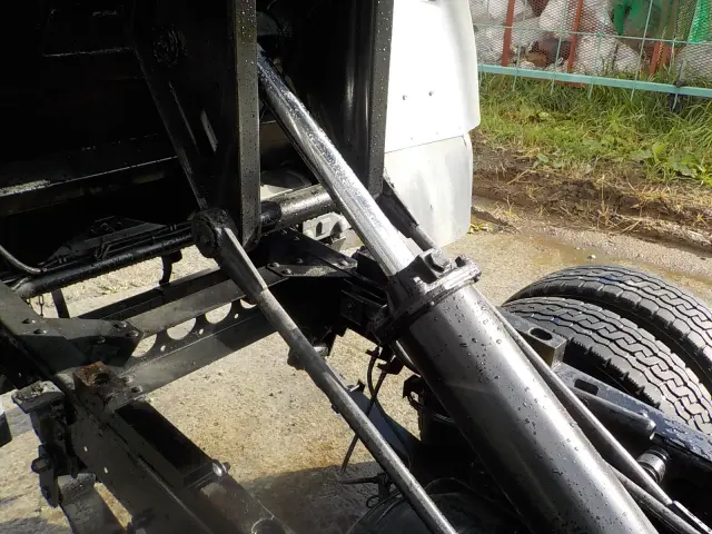 いすゞ エルフ TPG-NKR85AN(2WD)の写真34