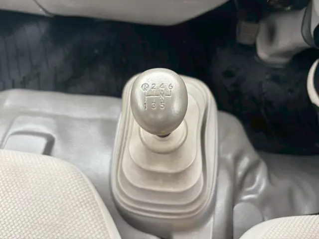 日野 デュトロ BKG-XZU344M(2WD)の写真27