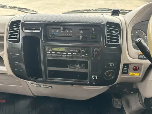 日野 デュトロ BKG-XZU344M(2WD)の写真30