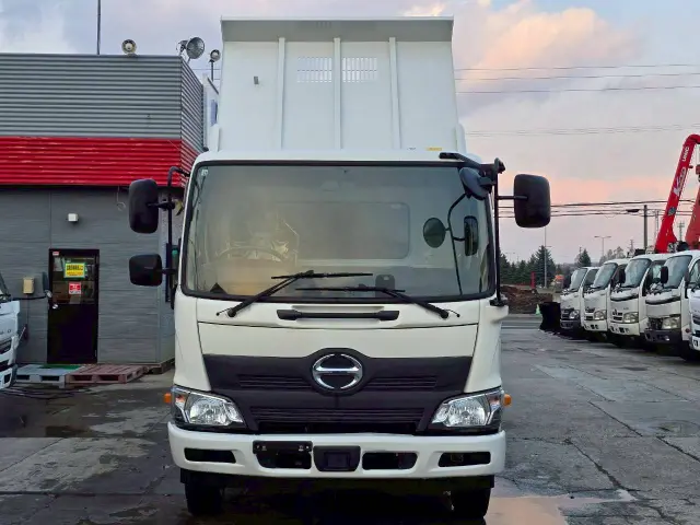 日野 レンジャー 2KG-FC2ABA(2WD)の写真3