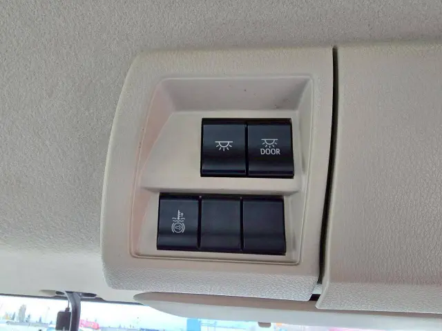 日野 レンジャー 2KG-FC2ABA(2WD)の写真32