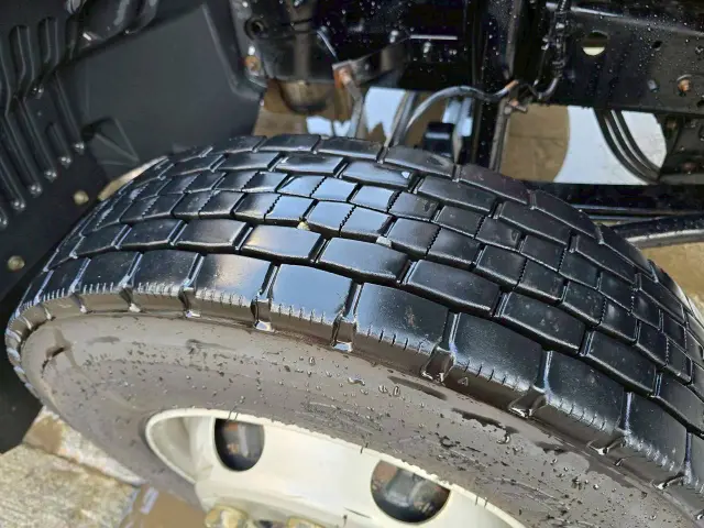 日野 レンジャー 2KG-FC2ABA(2WD)の写真35