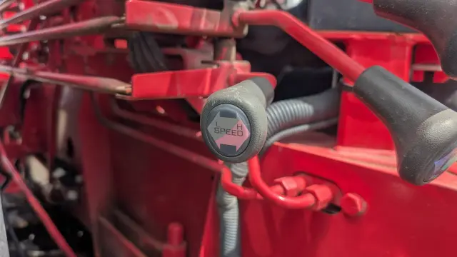 いすゞ エルフ TRG-NPR85AR(2WD)の写真15