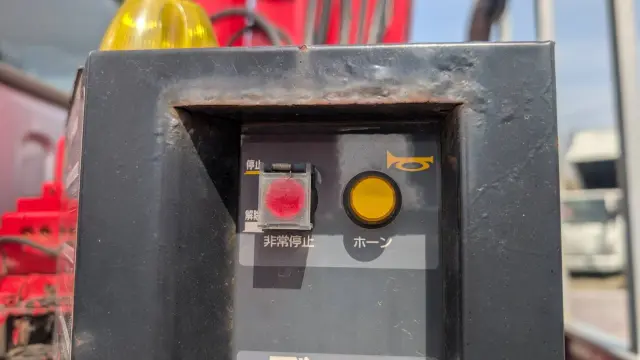 いすゞ エルフ TRG-NPR85AR(2WD)の写真17