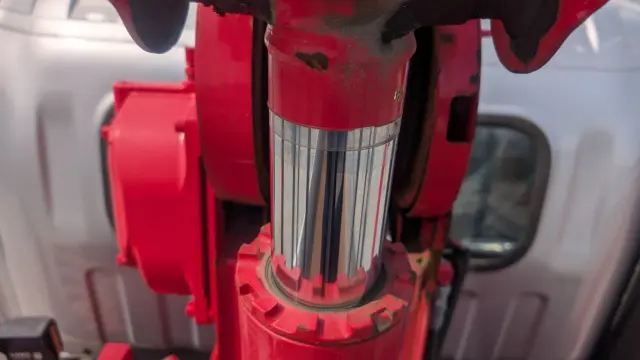 いすゞ エルフ TRG-NPR85AR(2WD)の写真23