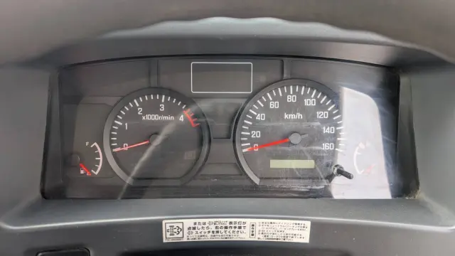 いすゞ エルフ TRG-NPR85AR(2WD)の写真49