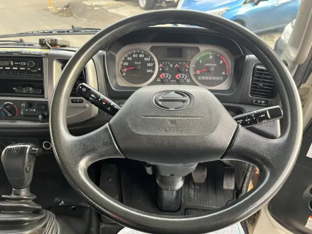 日野 レンジャー SDG-FC9JKAP(2WD)の写真32