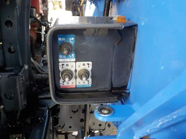 日野 レンジャー SKG-FC9JKAP(2WD)の写真10