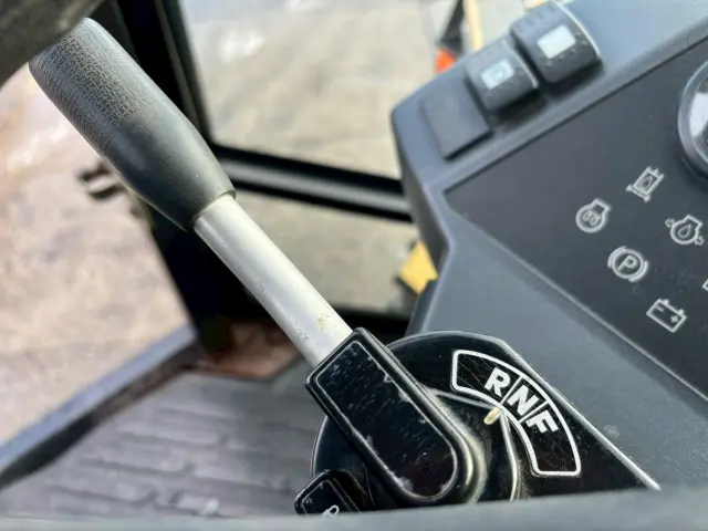 CAT 901B 0.4㎥(4WD)の写真26