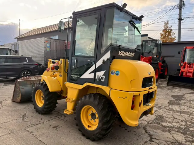 ヤンマー V3-7 0.4立米(4WD)の写真6