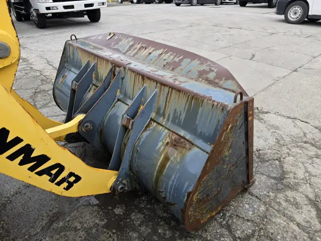 ヤンマー V3-7 0.4立米(4WD)の写真15