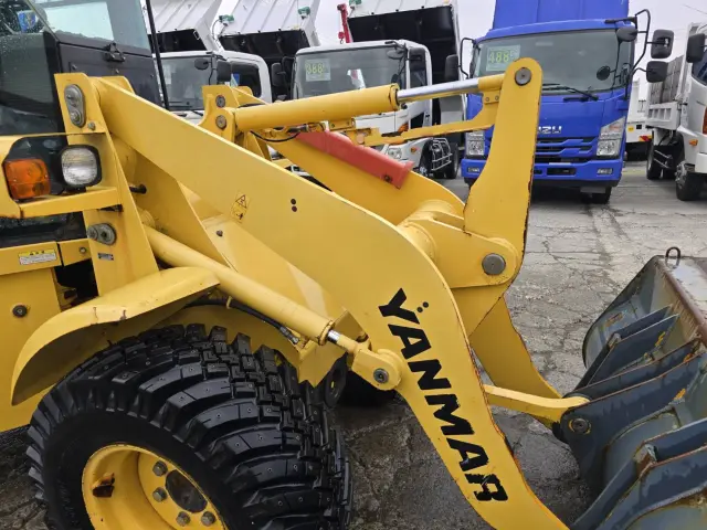 ヤンマー V3-7 0.4立米(4WD)の写真16