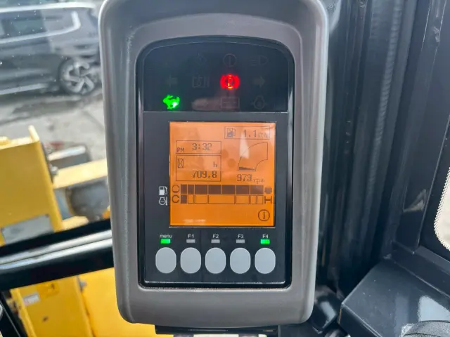 ヤンマー V3-7 0.4立米(4WD)の写真25