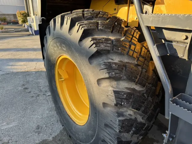 コマツ WA100-7Y WDP-WA124(4WD)の写真14