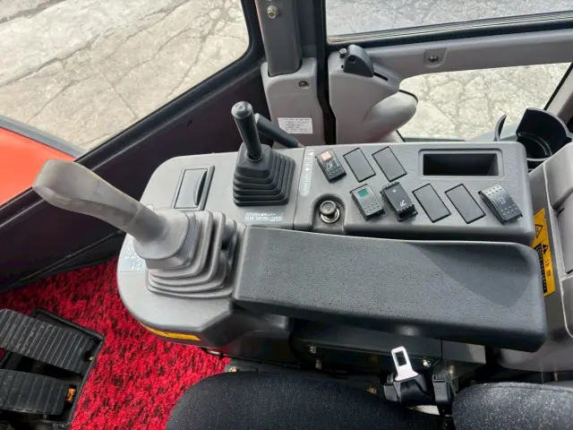 日立 ZW140 EDR-HS61(4WD)の写真25