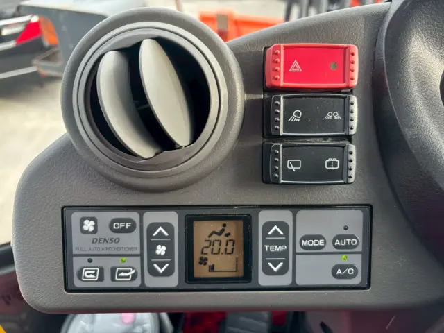 日立 ZW140 EDR-HS61(4WD)の写真30