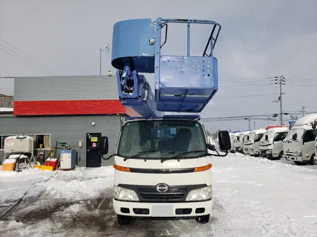 日野 デュトロ BDG-XZU334M(2WD)の写真2