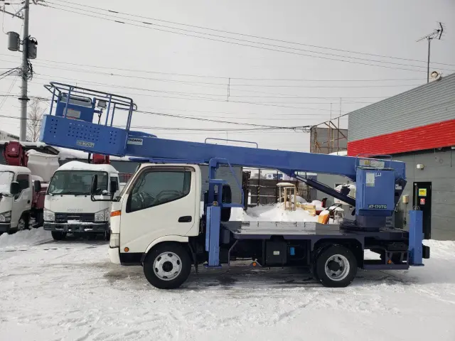 日野 デュトロ BDG-XZU334M(2WD)の写真5