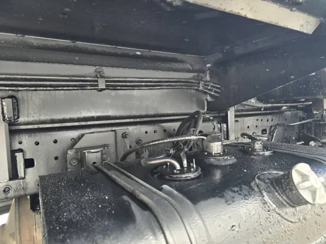 日野 デュトロ BDG-XZU334M(2WD)の写真13