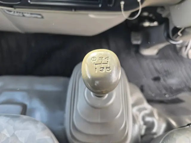 日野 デュトロ BDG-XZU334M(2WD)の写真35