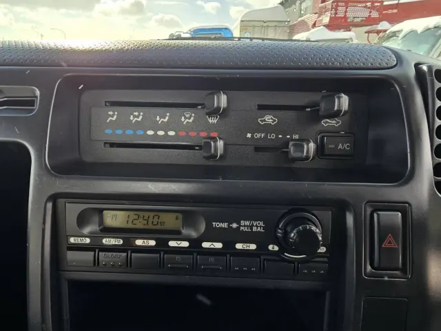 日野 デュトロ BDG-XZU334M(2WD)の写真42