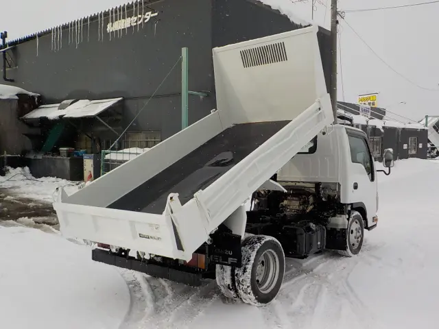 いすゞ エルフ TPG-NJR85AD(2WD)の写真5