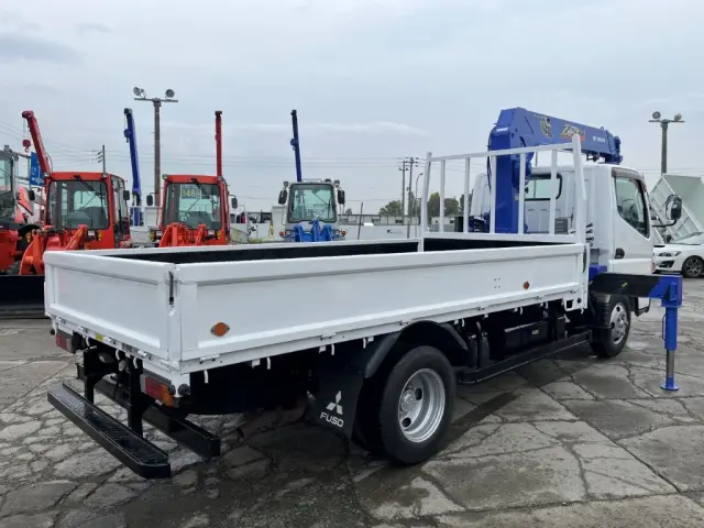 三菱 キャンター TKG-FEA50(2WD)の写真9