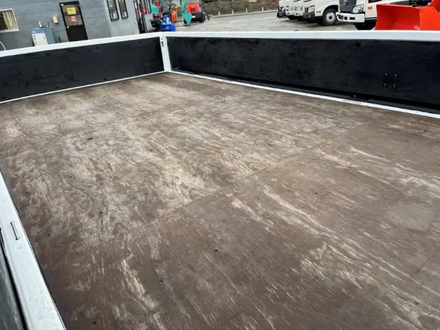 三菱 キャンター TKG-FEA50(2WD)の写真12