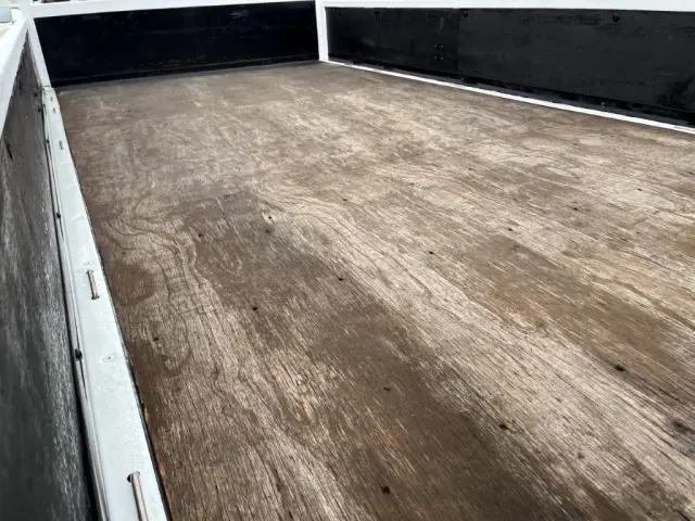 三菱 キャンター TKG-FEA50(2WD)の写真13