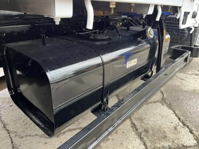 三菱 キャンター TKG-FEA50(2WD)の写真21