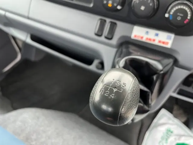 三菱 キャンター TKG-FEA50(2WD)の写真32