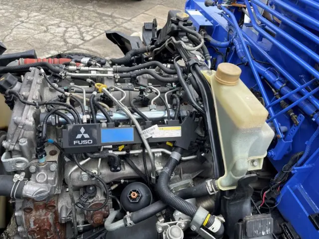 三菱 キャンター TKG-FEA50(2WD)の写真39