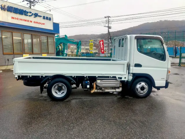 三菱 キャンター TPG-FDA20(4WD)の写真4