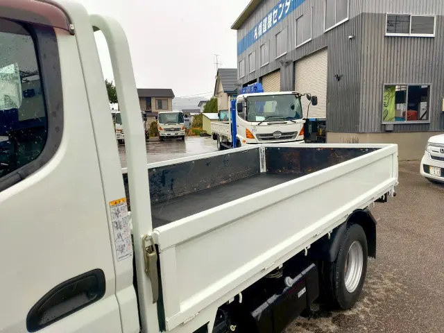 三菱 キャンター TPG-FDA20(4WD)の写真9