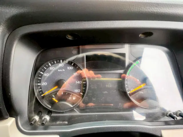 三菱 キャンター TPG-FDA20(4WD)の写真34