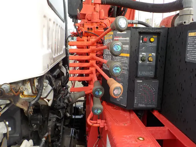 いすゞ フォワード TKG-FRR90S2(2WD)の写真13