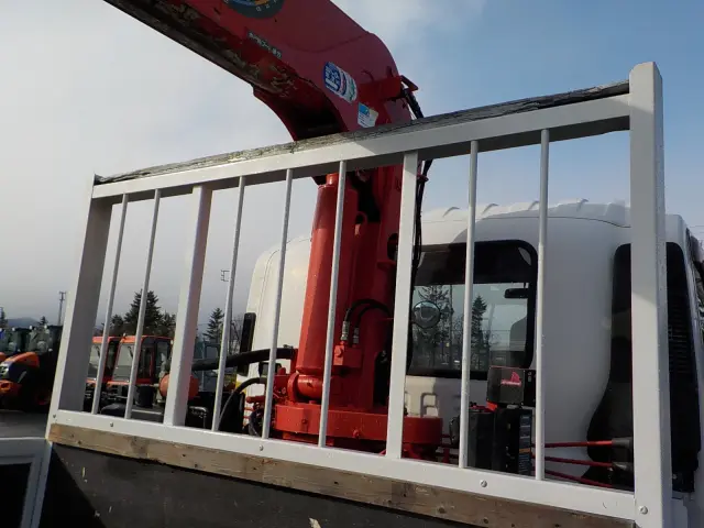 いすゞ フォワード TKG-FRR90S2(2WD)の写真23