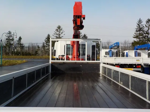 いすゞ フォワード TKG-FRR90S2(2WD)の写真25