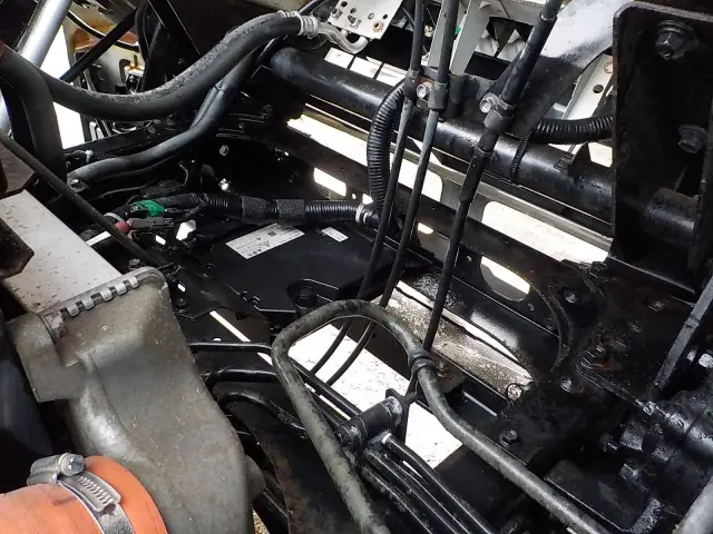 いすゞ フォワード TKG-FRR90S2(2WD)の写真31