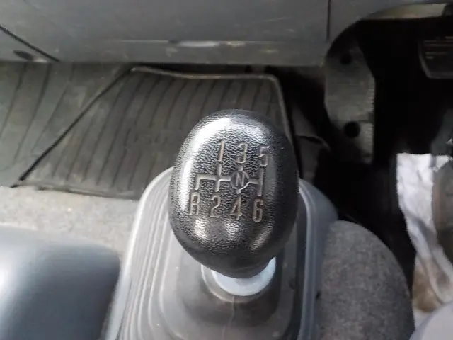 いすゞ フォワード TKG-FRR90S2(2WD)の写真40